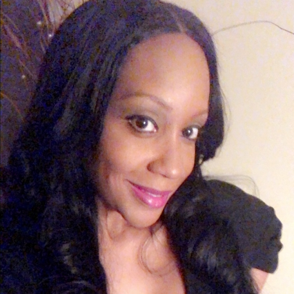 Meet your Posher, Stacie